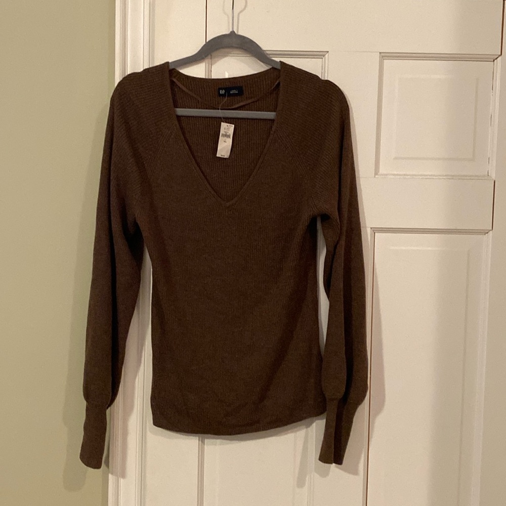 NWT! V Neck sweater.